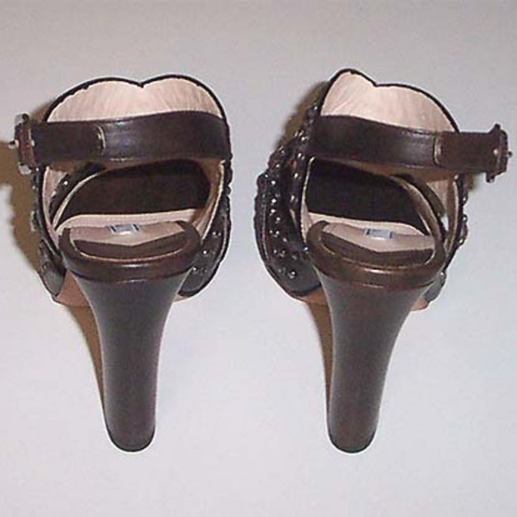 NEW PRADA Vitello crystals studs sandals 40.5 - Picture 6 of 6